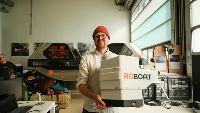 Roboat: autonome boten testen in de grachten van Amsterdam