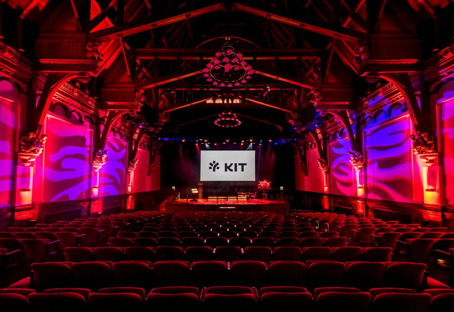 KITEvents_Maximazaal_LQ-1-1-1536x1057-1920w
